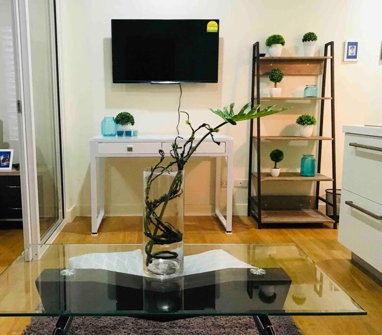 מנילה Acqua Private Residence Livingstone Tower Condo Unit With Free Wifi מראה חיצוני תמונה