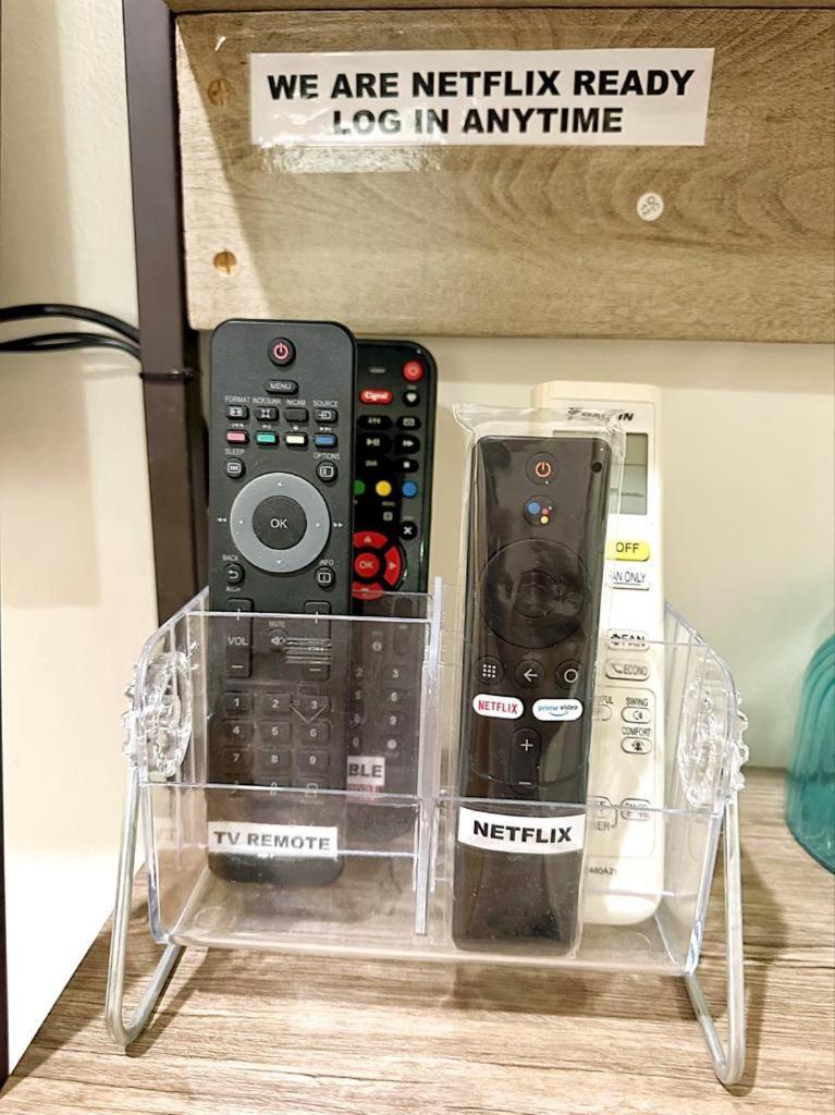 מנילה Acqua Private Residence Livingstone Tower Condo Unit With Free Wifi מראה חיצוני תמונה